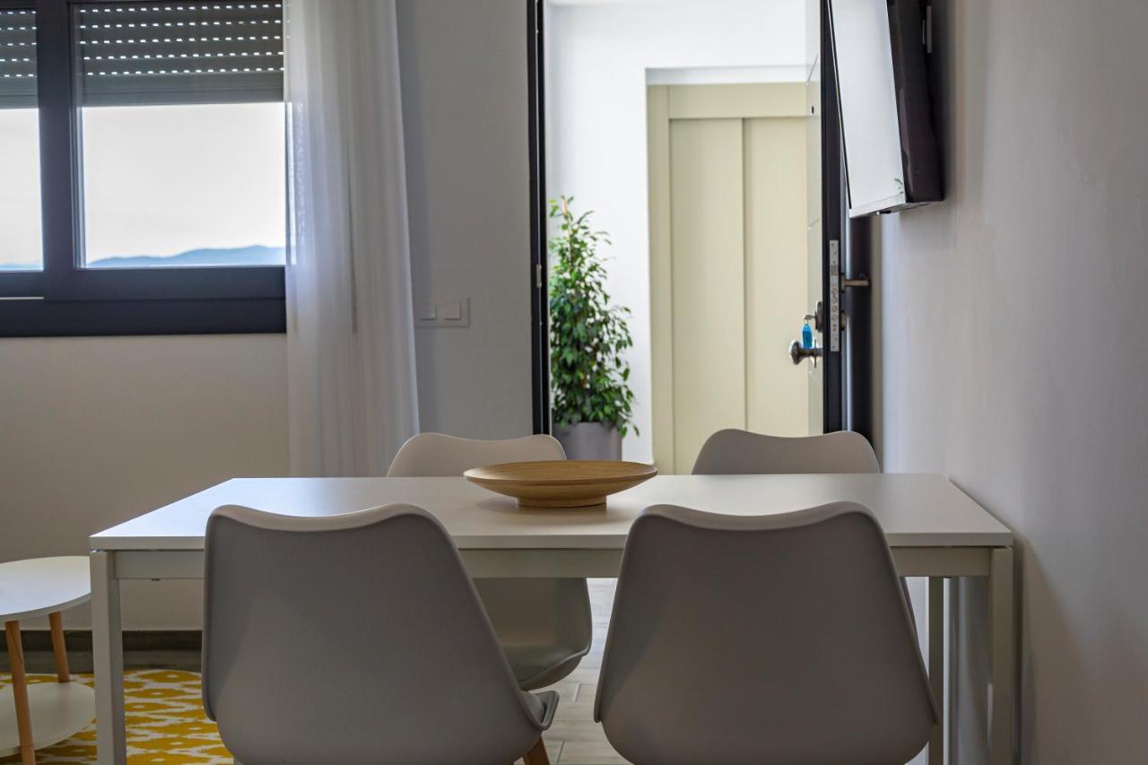 Apartamentos El Mirador De La Janda Benalup-Casas Viejas ภายนอก รูปภาพ